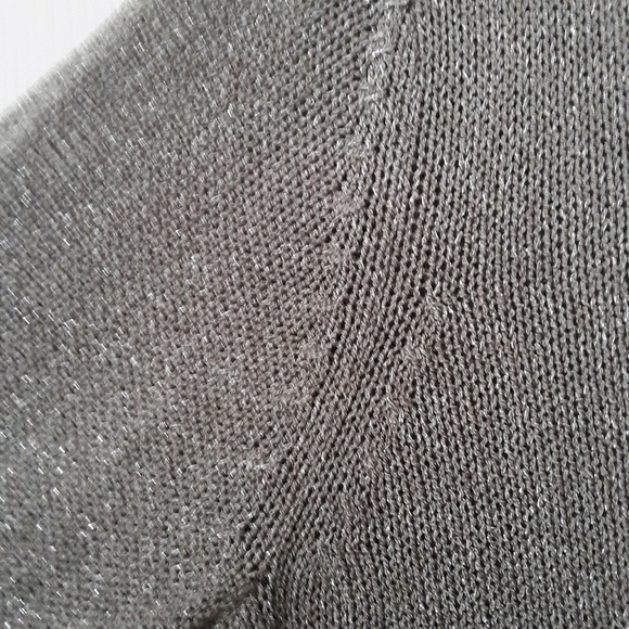 Chaus sweater - Picture 3 of 7